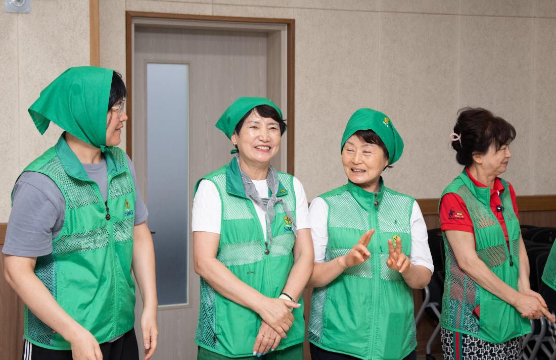 20250710_장전1동 새마을부녀회, 건강한 여름나기 삼계탕 나눔행사_8.jpg