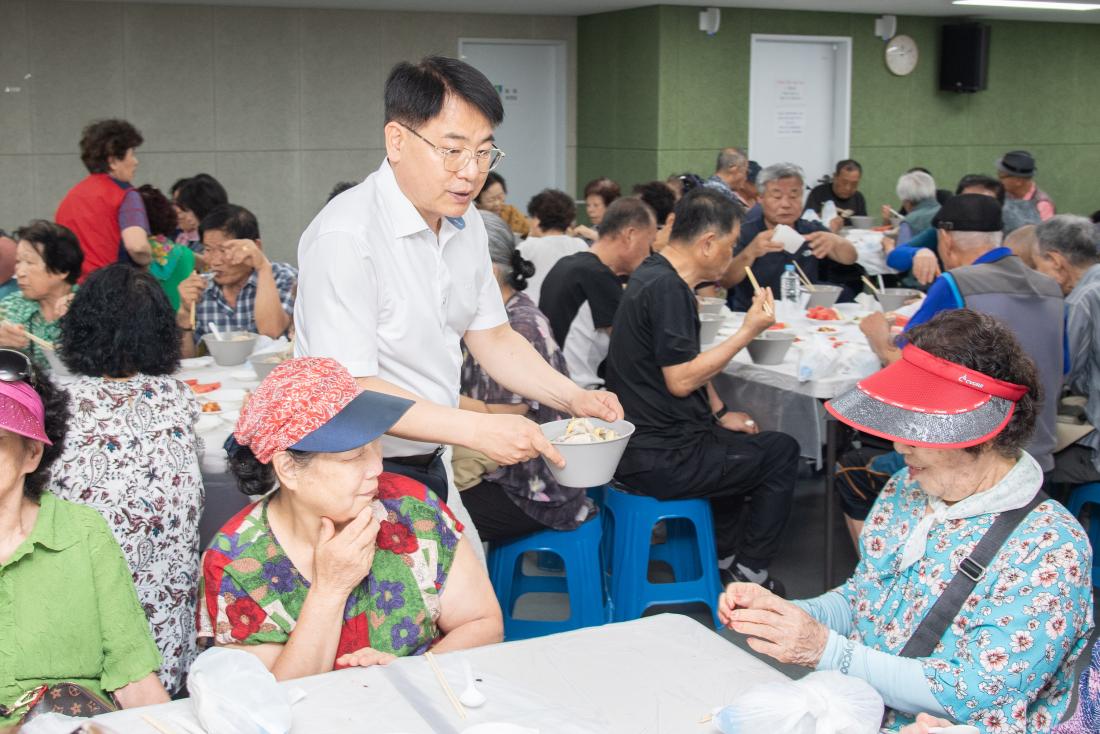 20250715_서3동 새마을부녀회, 건강한 여름나기 삼계탕 나눔행사_1.jpg
