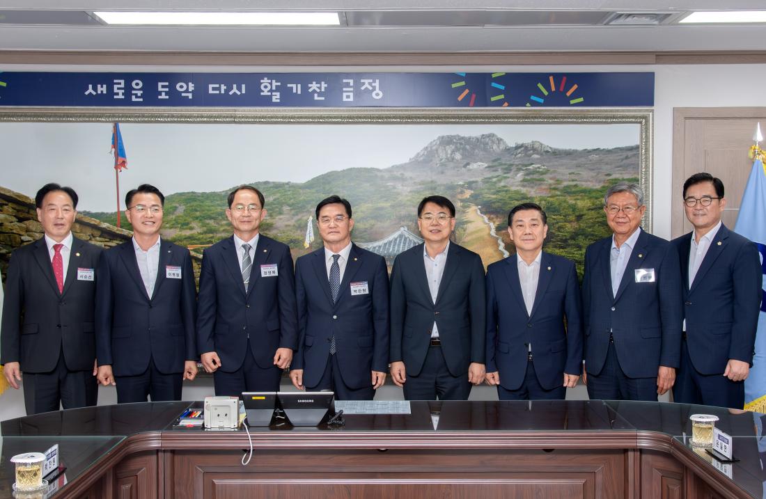20250715_민주평화통일자문회의 자매결연(강진군) 교류 합동 정례회의_10.jpg