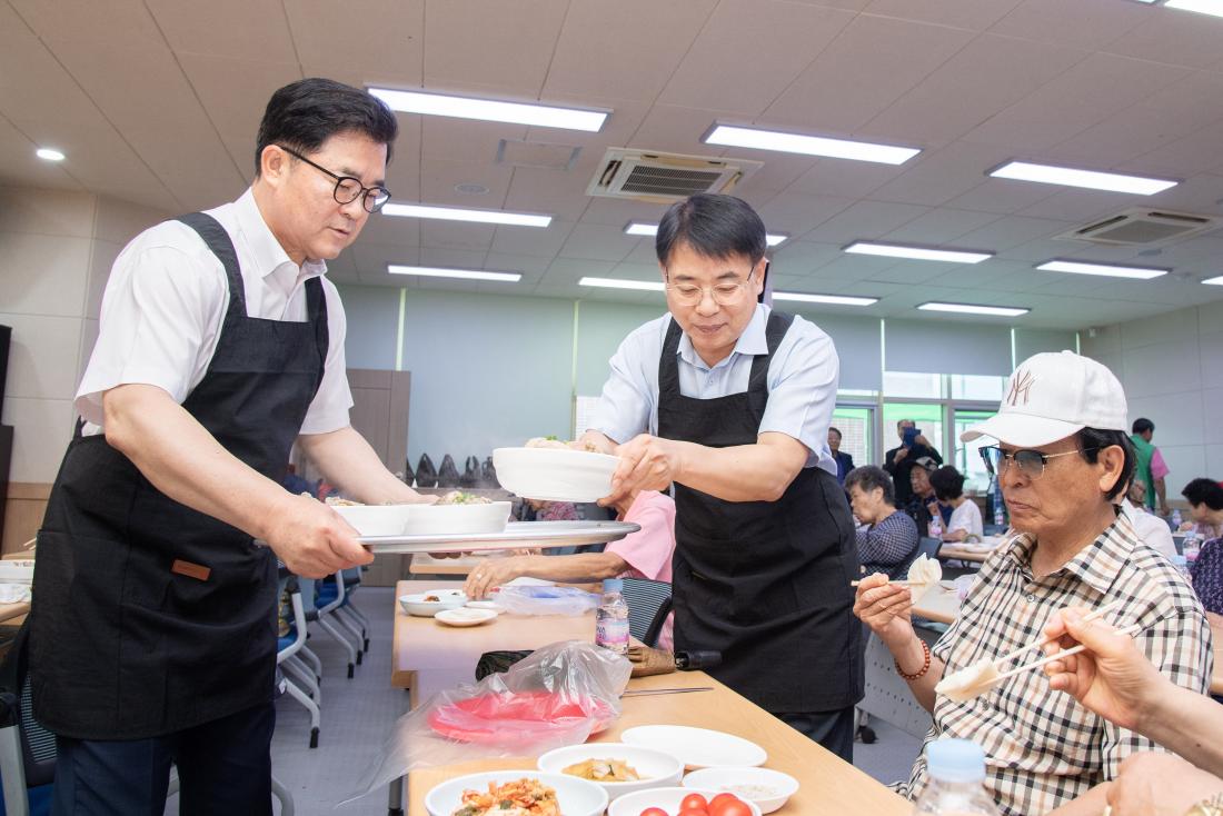 20250717_부곡1동 새마을부녀회, 건강한 여름나기 삼계탕 나눔행사_6.jpg