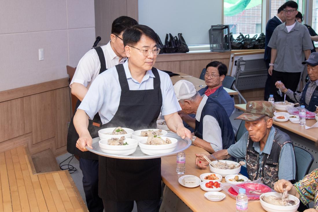 20250717_부곡1동 새마을부녀회, 건강한 여름나기 삼계탕 나눔행사_4.jpg