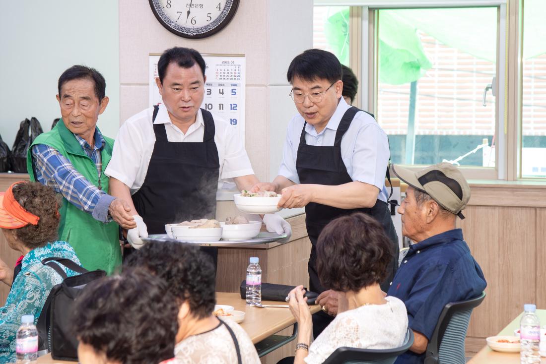 20250717_부곡1동 새마을부녀회, 건강한 여름나기 삼계탕 나눔행사_2.jpg