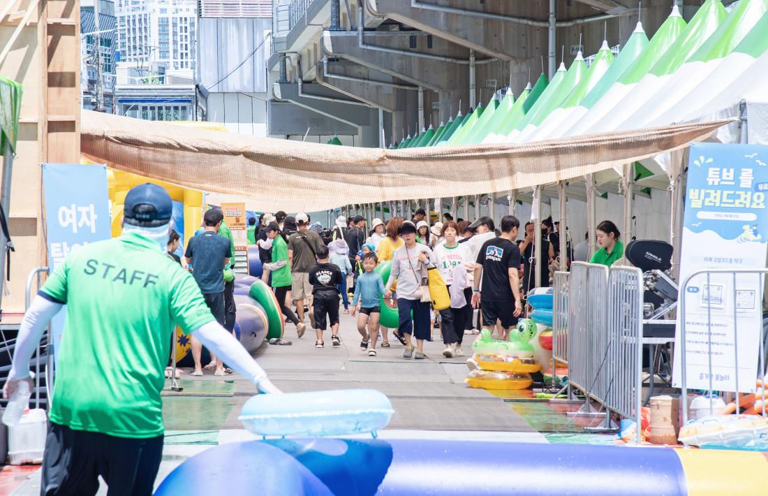 20250726_온천천 물놀이터 '금정 첨벙' 첫째 날_61.jpg