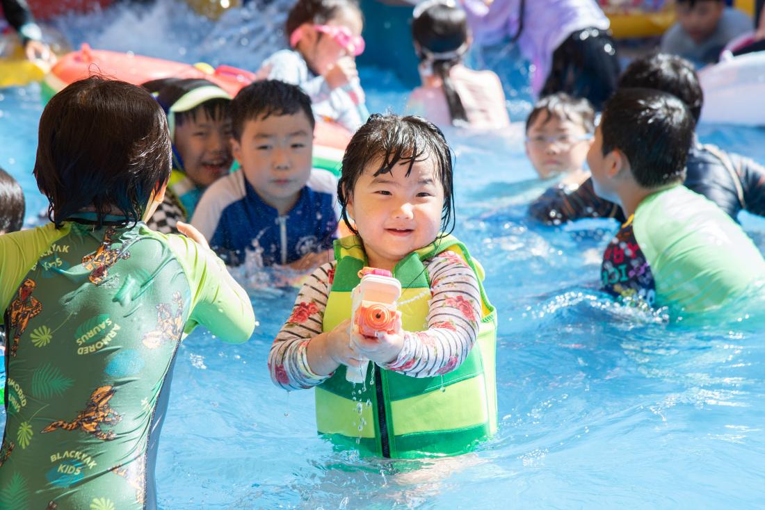 20250727_온천천 물놀이터 '금정 첨벙' 둘째 날_16_3.jpg