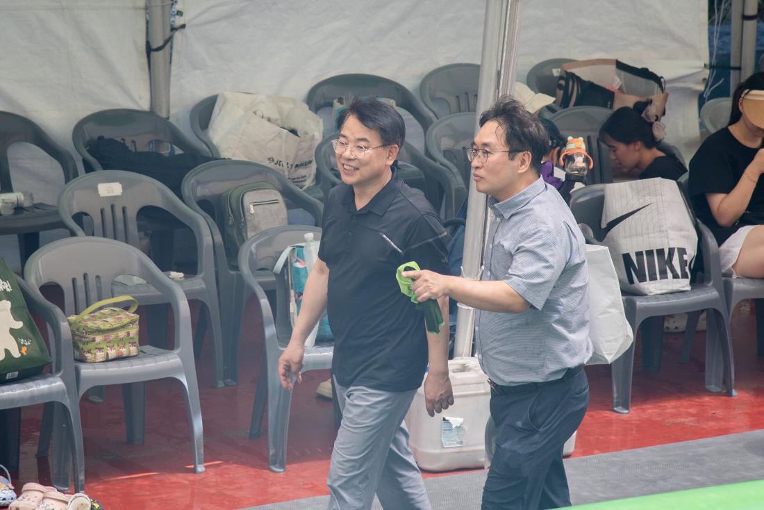 20250727_20250727_온천천 물놀이터 '금정 첨벙' 현장방문_25.jpg