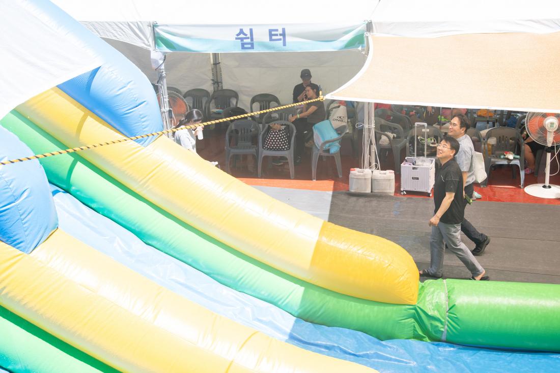 20250727_20250727_온천천 물놀이터 '금정 첨벙' 현장방문_27.jpg