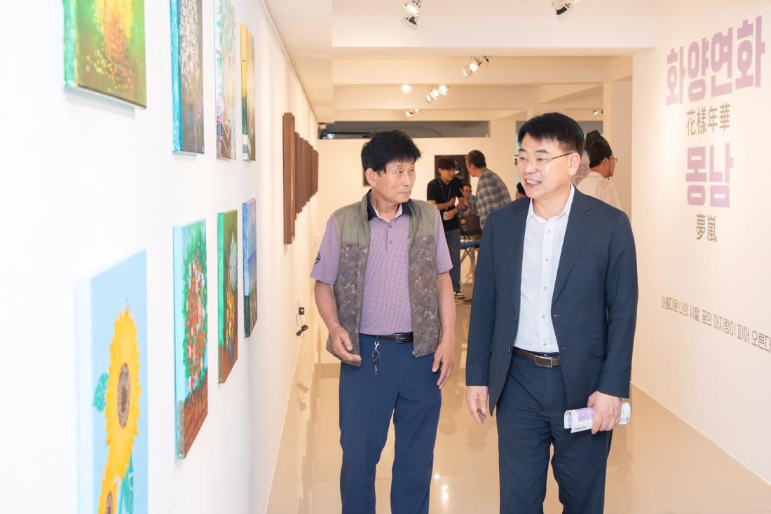 20250808_'서동에 가면' 프로그램 화양연화 사진전 개소식_5.jpg