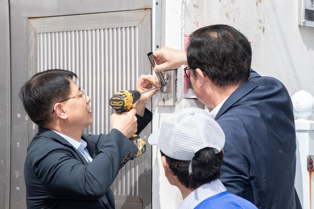20250813_서1동 광복80주년 나라사랑 태극기 게양행사_13.jpg