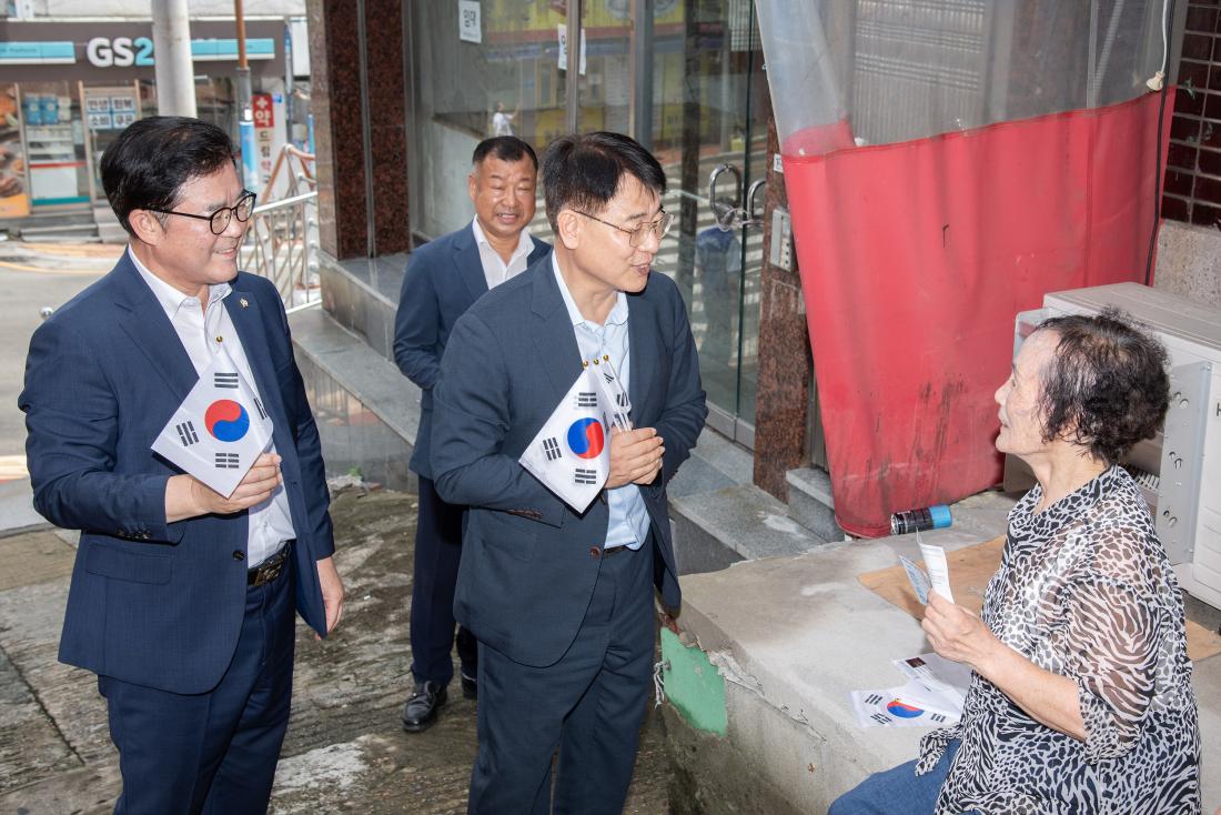 20250813_서1동 광복80주년 나라사랑 태극기 게양행사_19.jpg