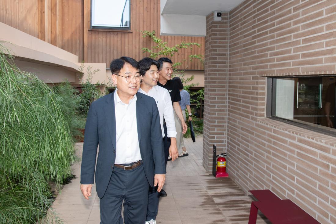20250814_라라라 페스티벌 관련 우수사업장 현장 방문 - 모모스컴피 본점_12.jpg