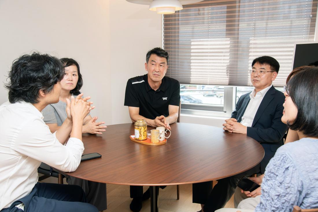 20250814_라라라 페스티벌 관련 우수사업장 현장 방문 - 모모스컴피 본점_5.jpg