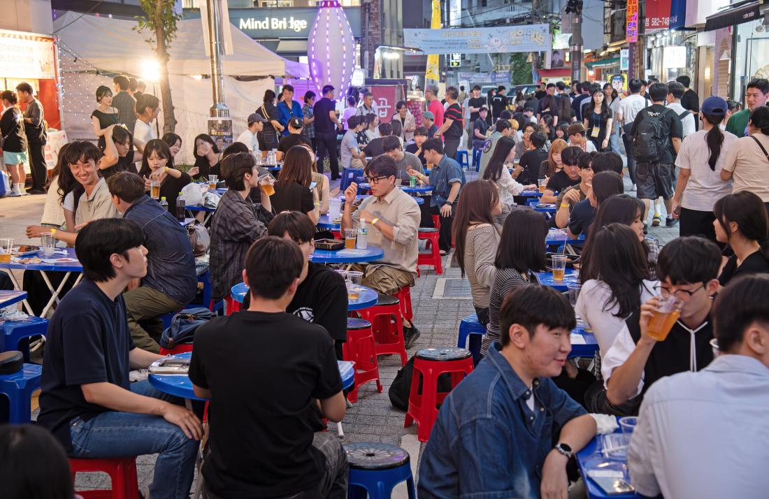 20250905_부산세일페스타 '부대 앞으로'_19.jpg