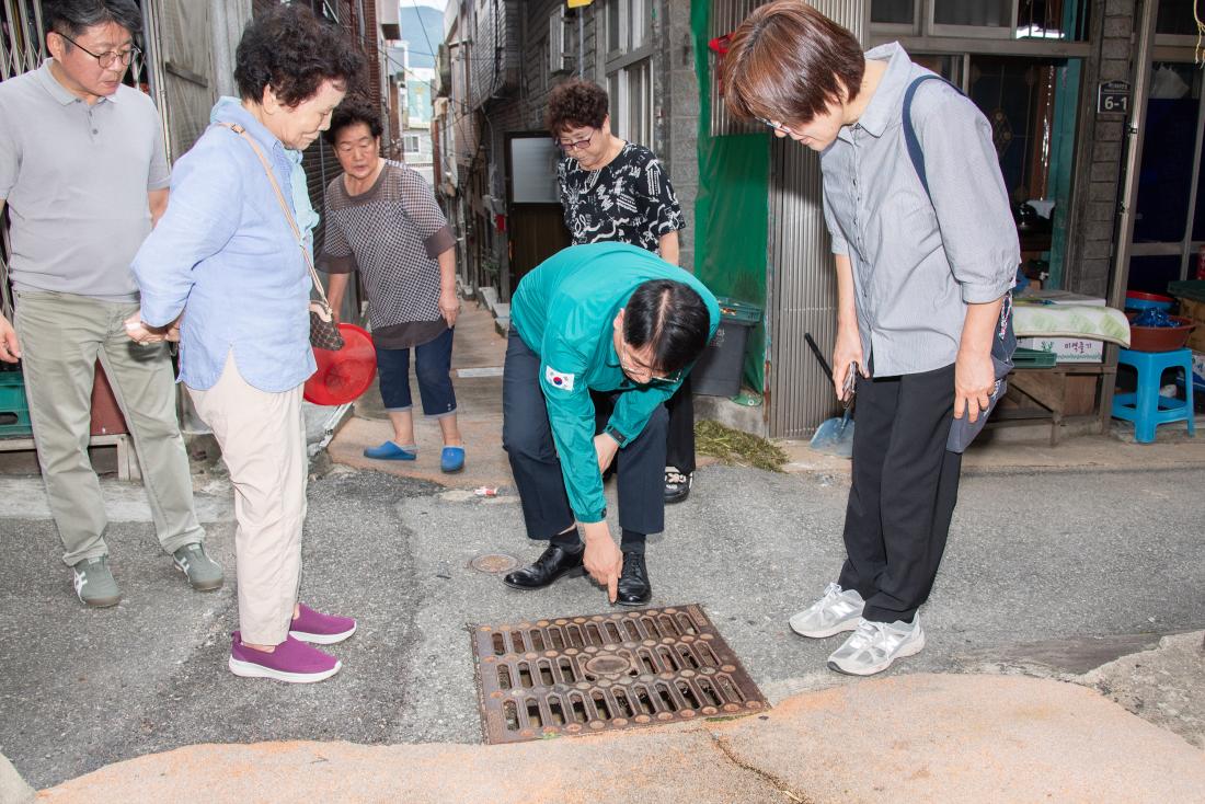 20250910_방역관련 현장방문_6.jpg