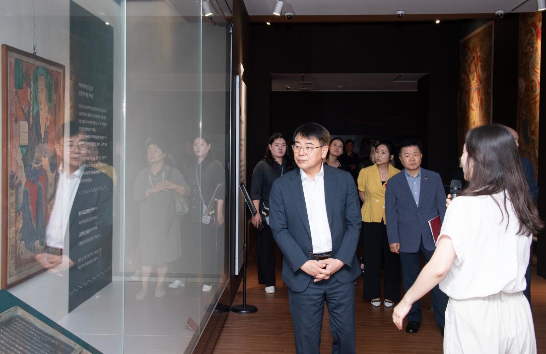 20250912_글로벌부산서화예술인협회 기획전_8.jpg