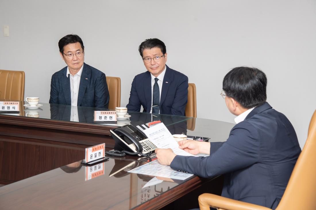 20250916_BNK 부산은행 이웃돕기 성품 기탁식_6.jpg