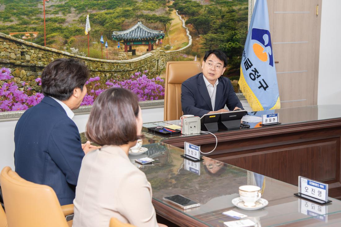 20250916_(주)메이븐스 이웃돕기 성품 기탁식_4.jpg