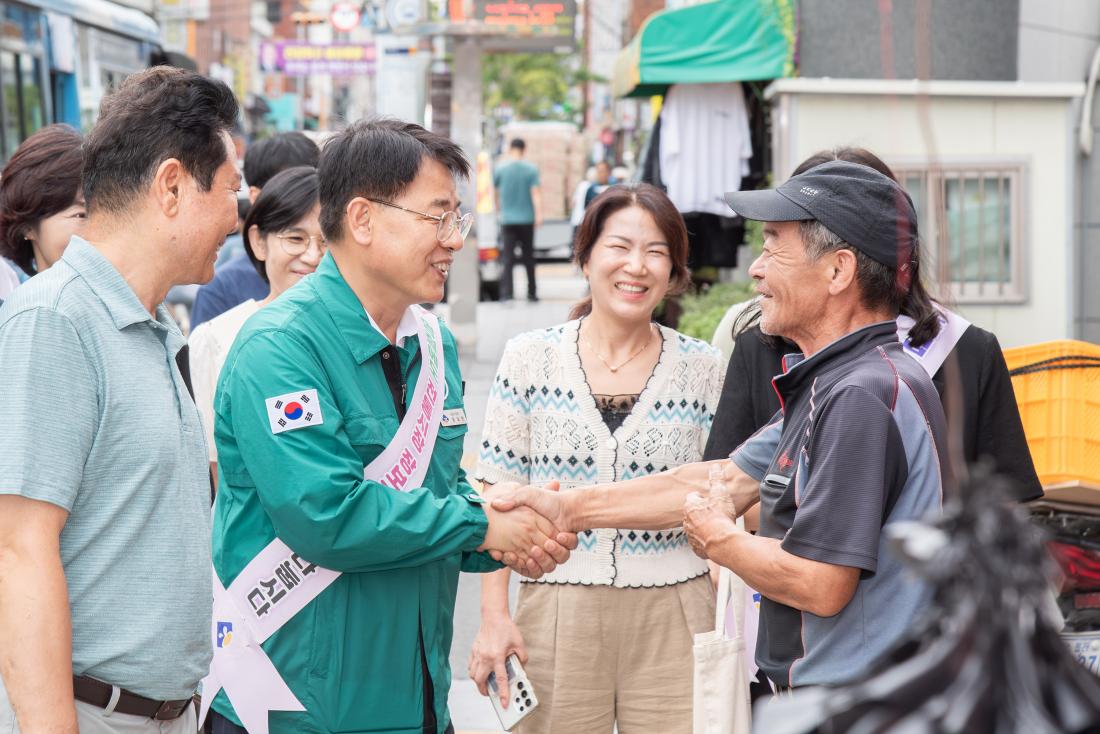 20250929_전통시장 방문_28.jpg
