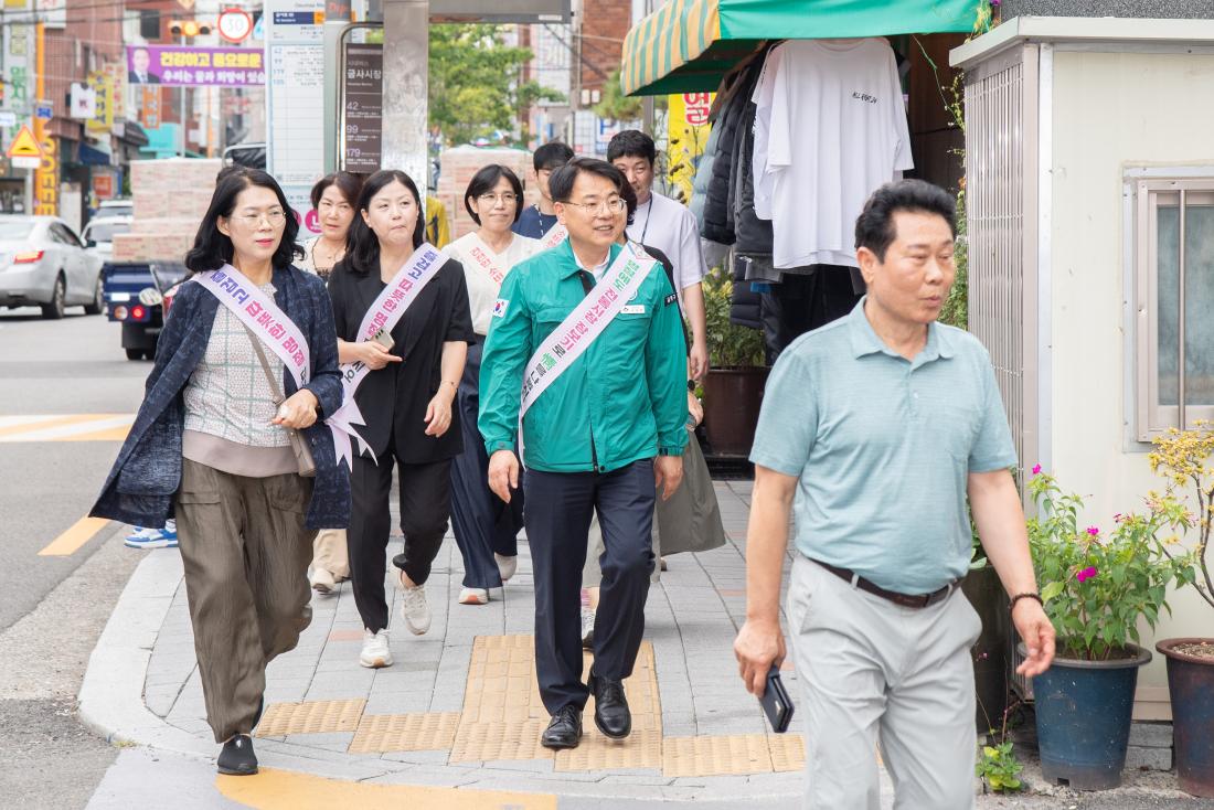 20250929_전통시장 방문_27.jpg