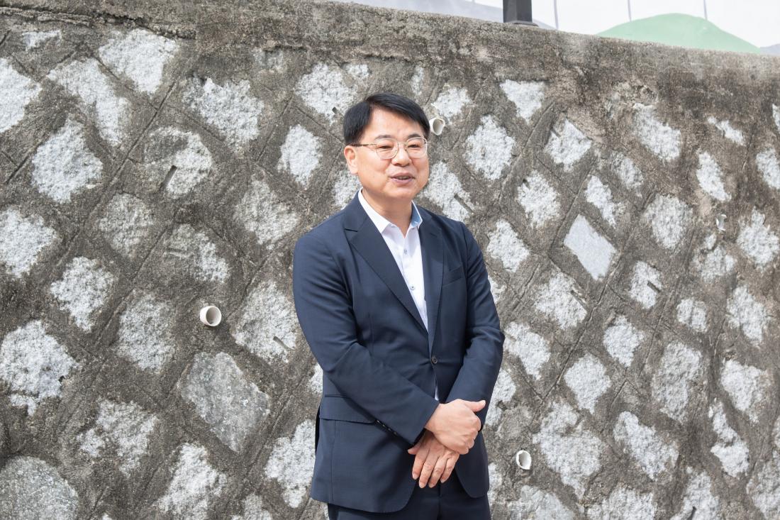 20250930_희망숲속마을 쌀 나눔 행사_3.jpg