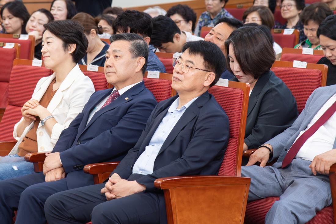 20251001_제29회 노인의 날 기념 제12회 금정愛 산다_15.jpg