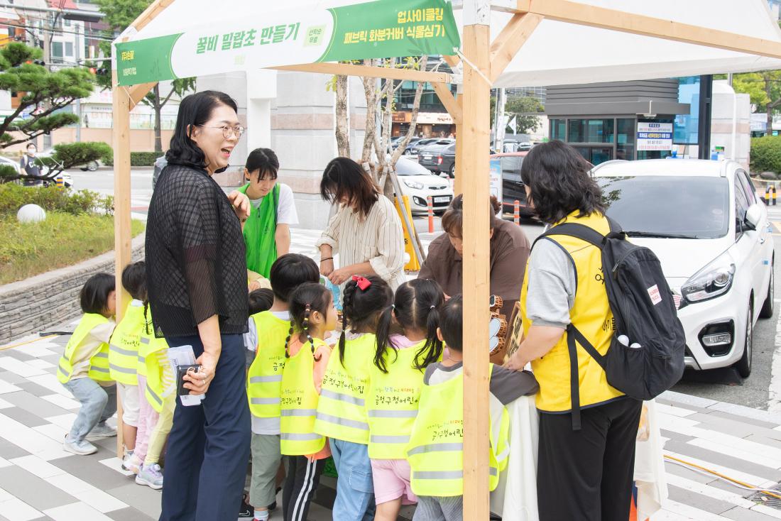 20250930_2025년 사회적경제 금정마켓_5.jpg