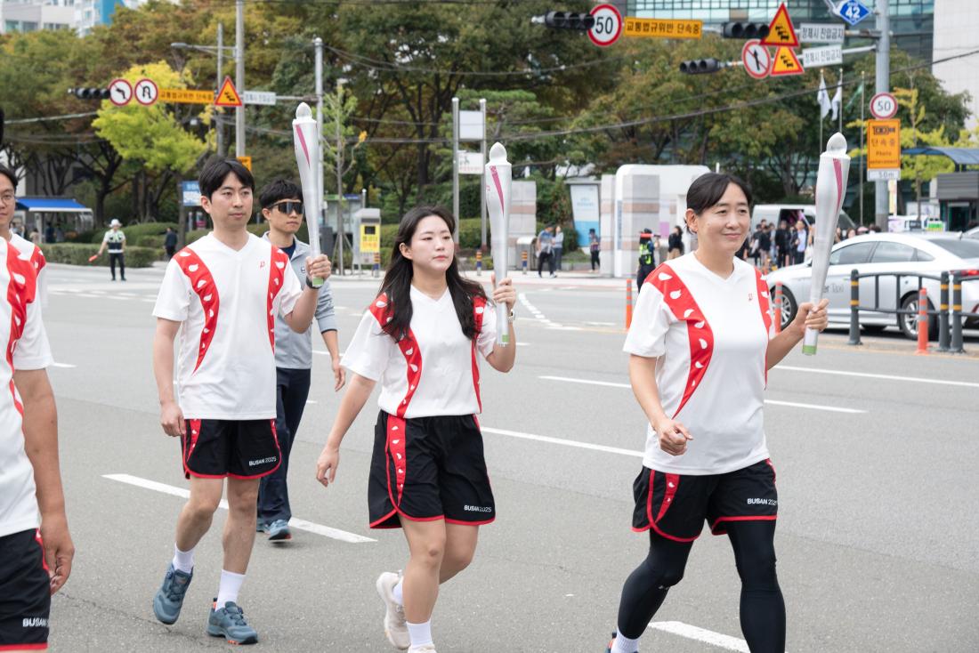 20251016_2025년 전국(장애인)체전 성화봉송 행사_53.jpg