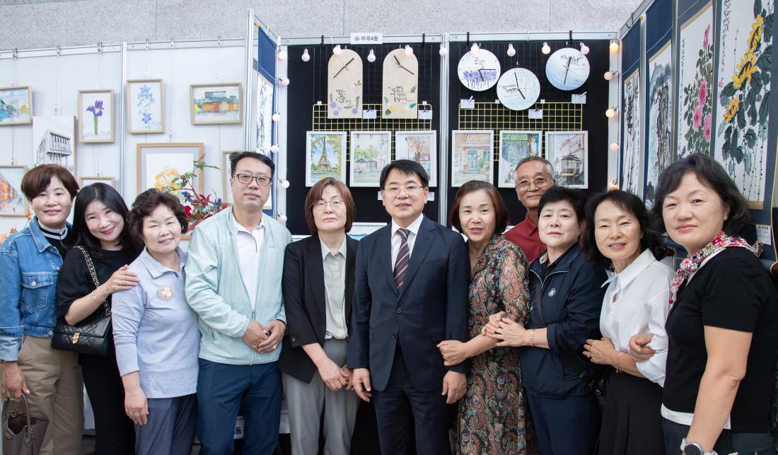 20251017_주민자치 솜씨자랑 한마당_7.jpg