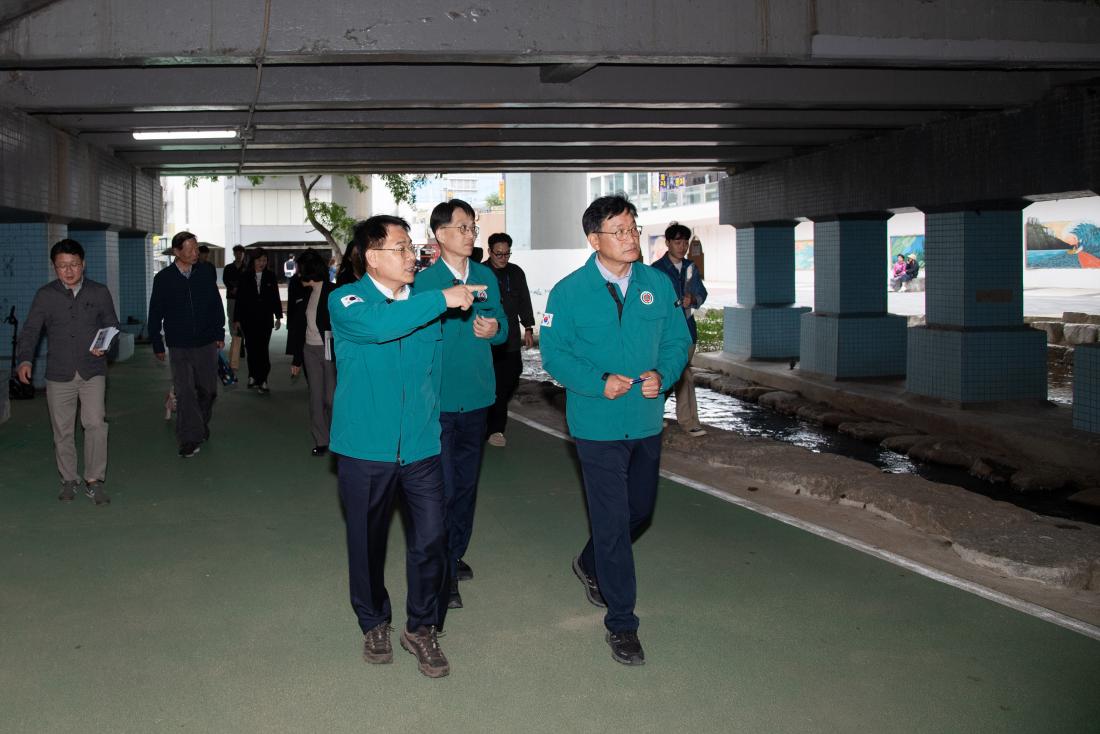 20251021_역점사업 현장 방문_17.jpg