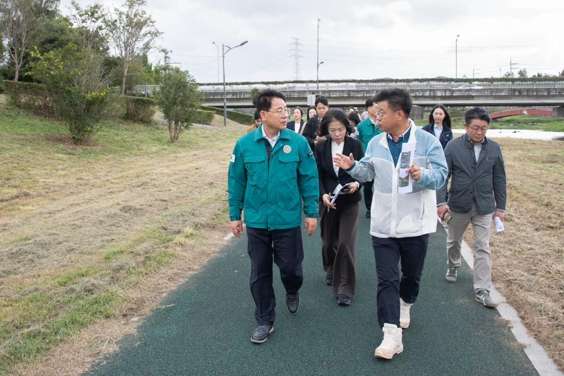 20251022_역점사업 현장 방문_4.jpg