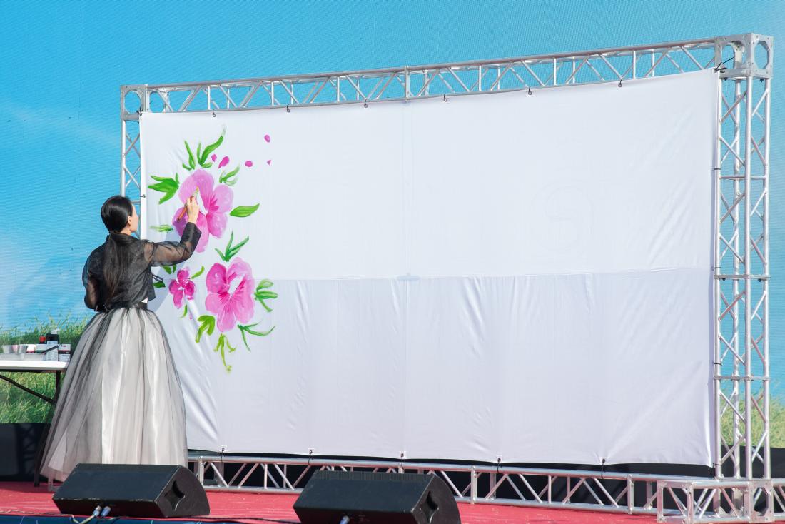 20251025_제1회 부마민주항쟁 기념 걷기대회_14.jpg