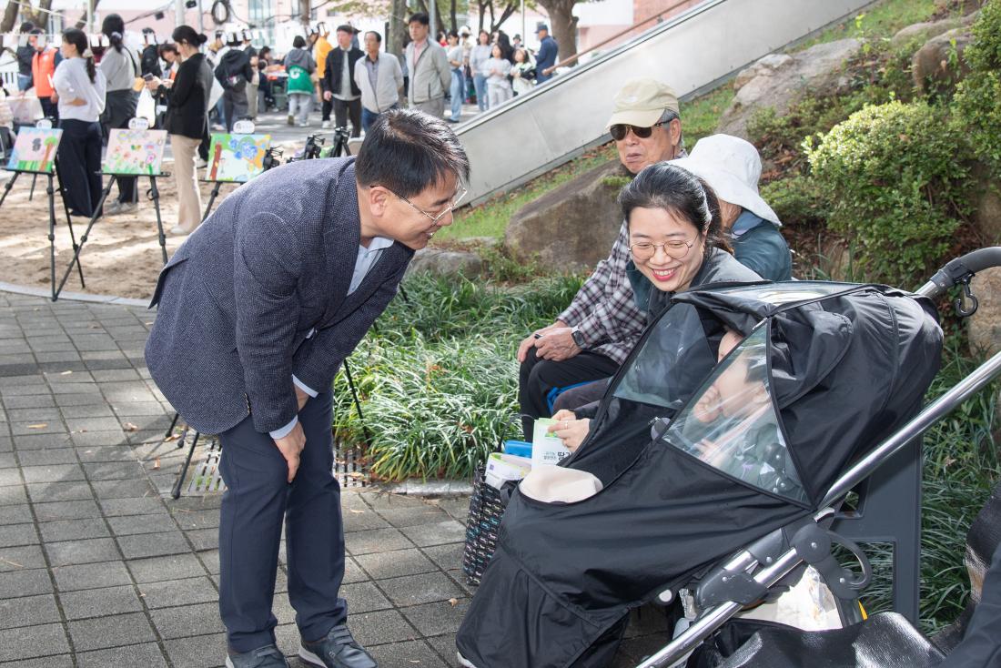 20251025_제3회 워킹 버스킹페스타_7.jpg