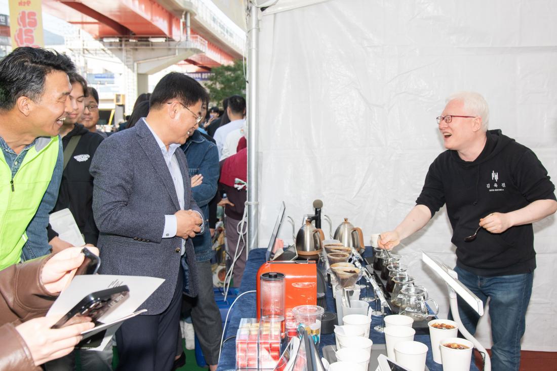 20251026_제9회 라라라 페스티벌_17.jpg