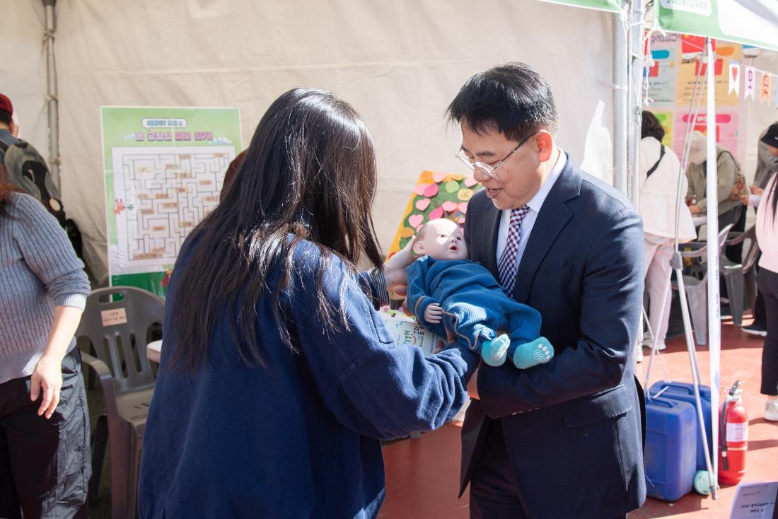 20251101_복지교육축제 '나눔과 배움, 다함께 성장 WITH 금정'_19.jpg