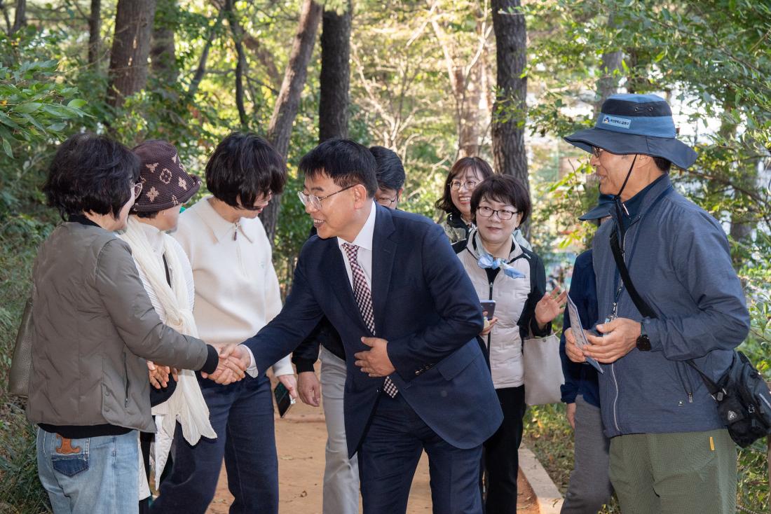 20251101_회동호가 신.이.나!_16.jpg