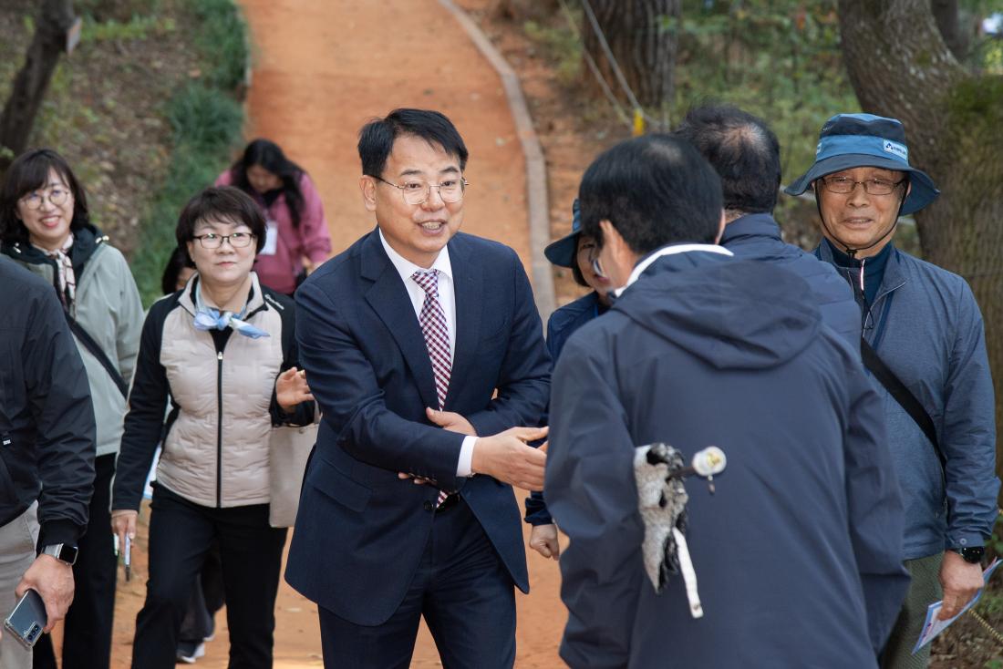 20251101_회동호가 신.이.나!_19.jpg