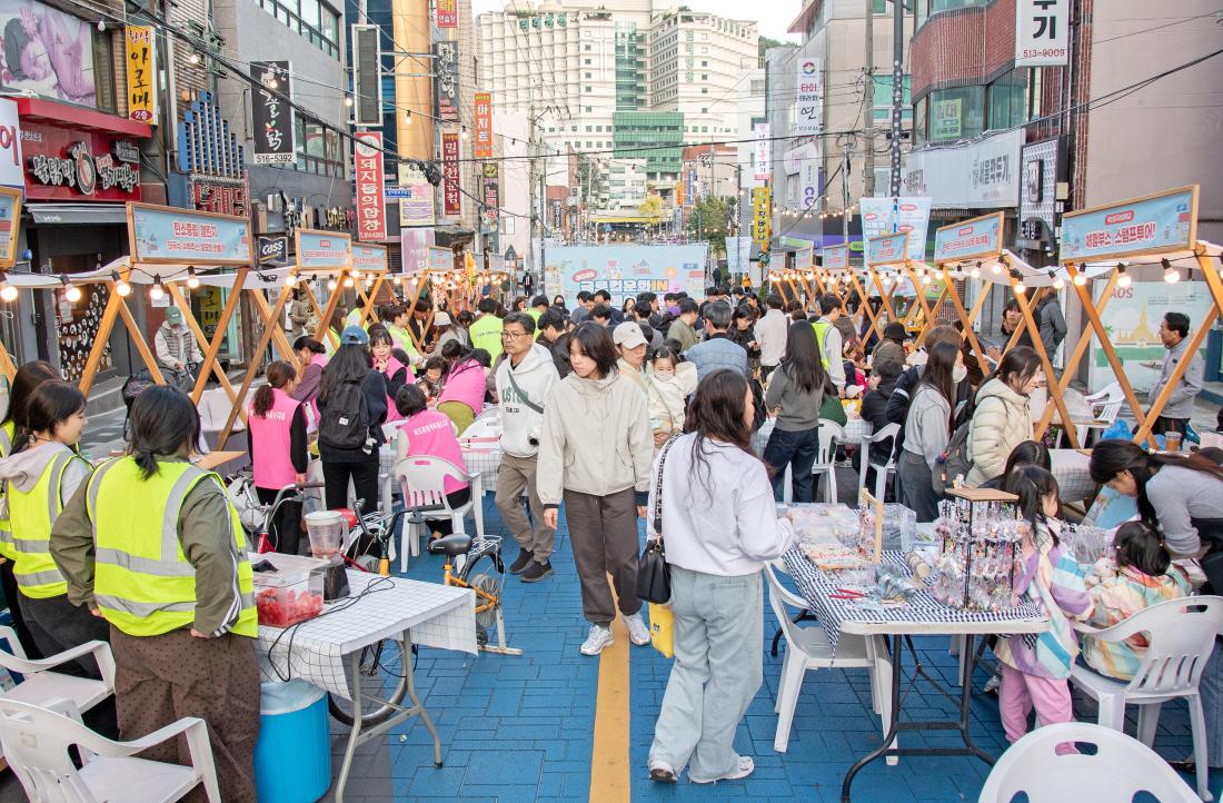 20251101_글로컬 문화 인 남산 페스티벌_38.jpg