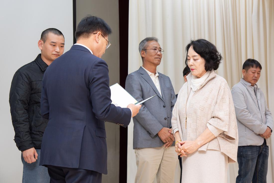 20251103_민선8기 10대 출범 1주년 정례조례_19.jpg