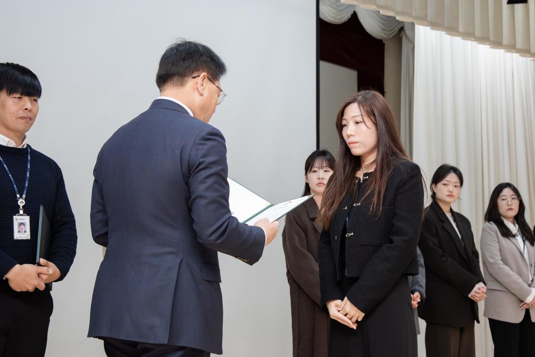 20251103_민선8기 10대 출범 1주년 정례조례_42.jpg