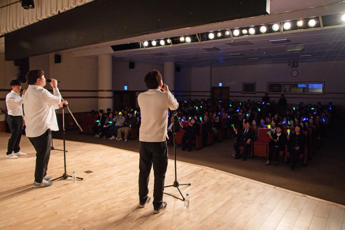 20251103_민선8기 10대 출범 1주년 정례조례_56.jpg