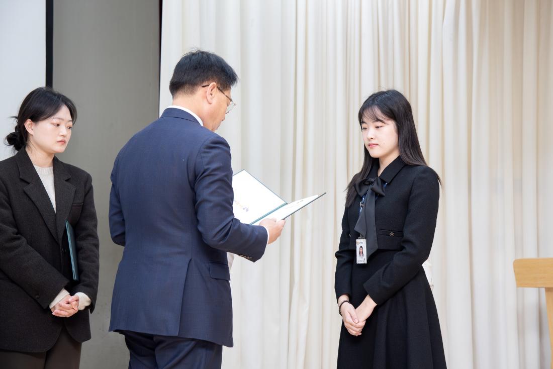 20251103_민선8기 10대 출범 1주년 정례조례_47.jpg