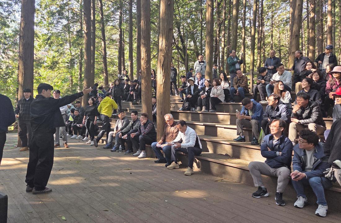 20251104_노사민정 걷기대회_23.jpg