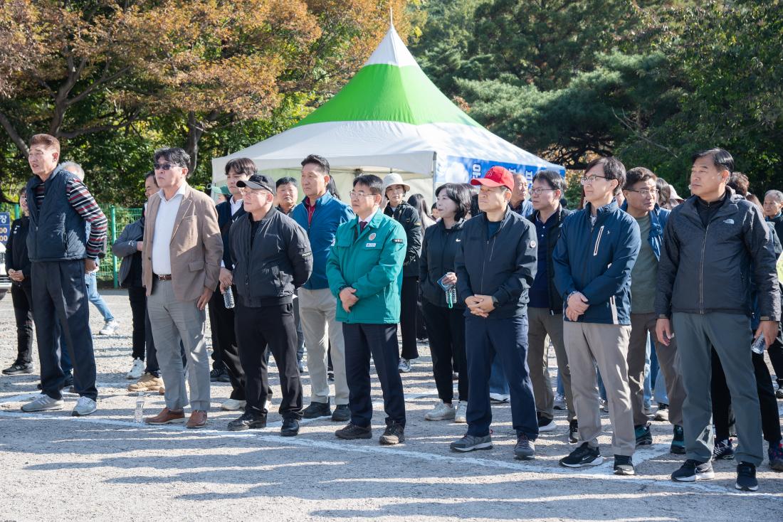 20251104_노사민정 걷기대회_10.jpg