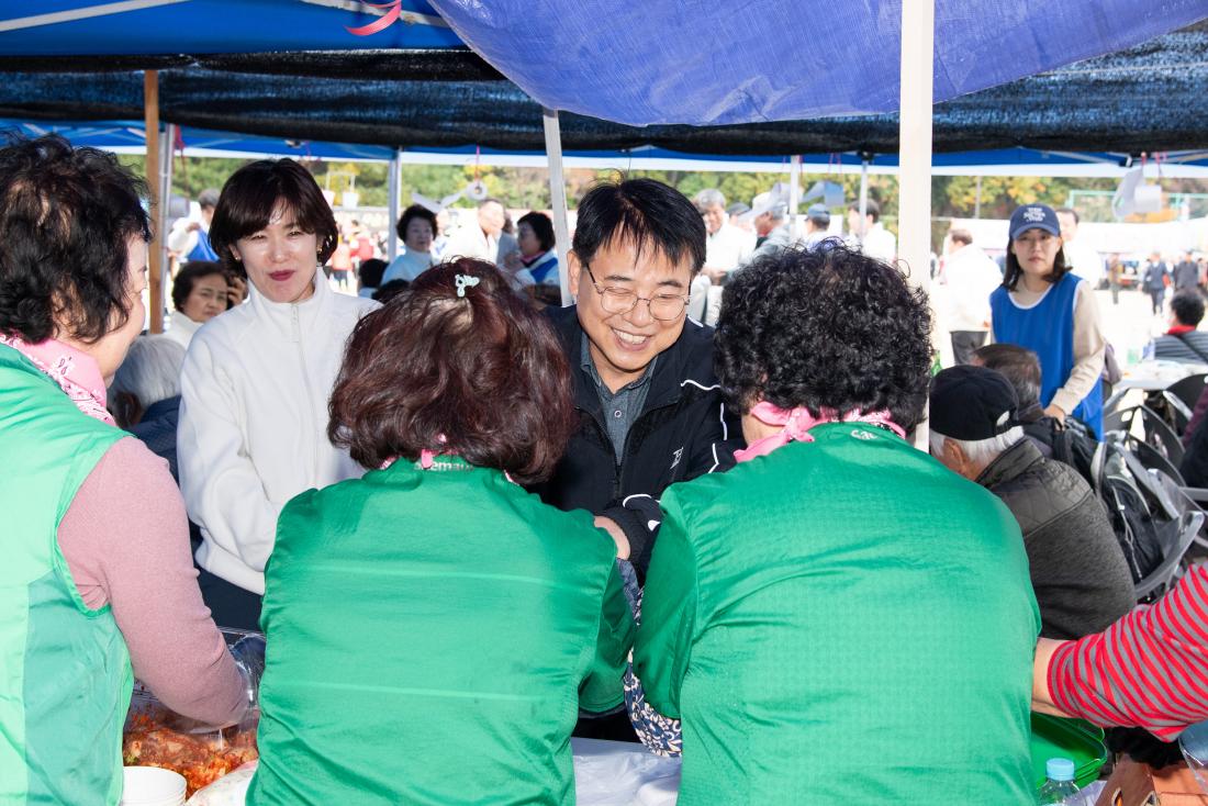 20251108_금정구민 한마음 체육대회-동부스방문_12.jpg