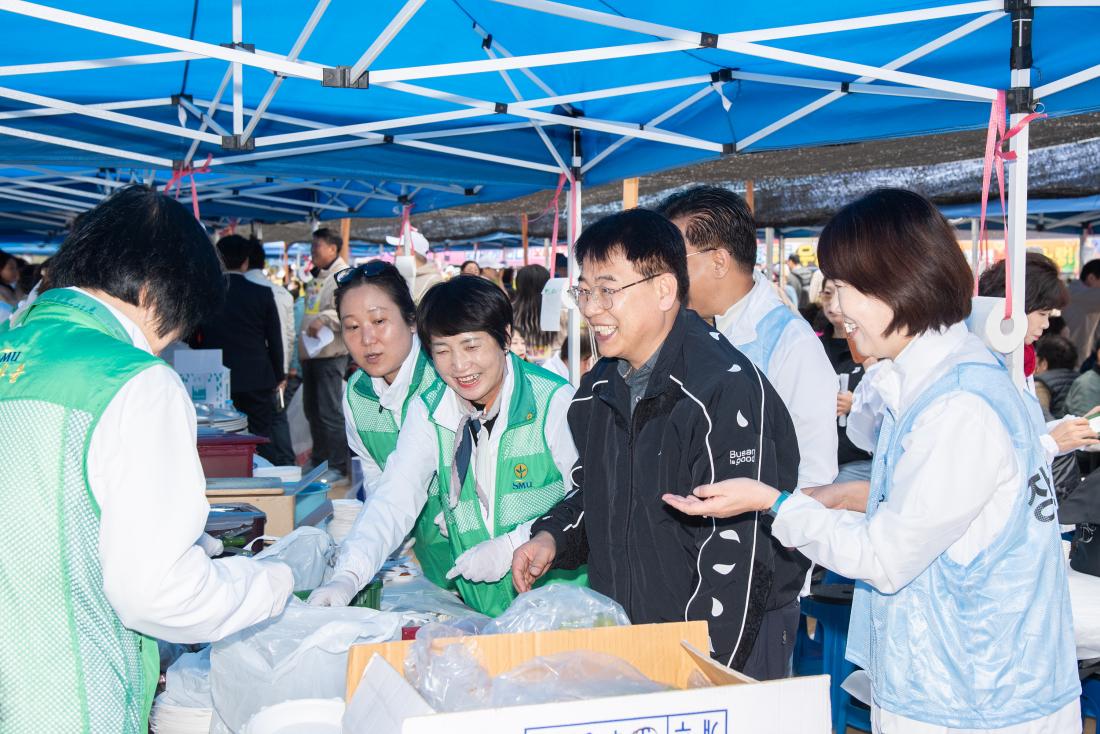 20251108_금정구민 한마음 체육대회-동부스방문_9.jpg