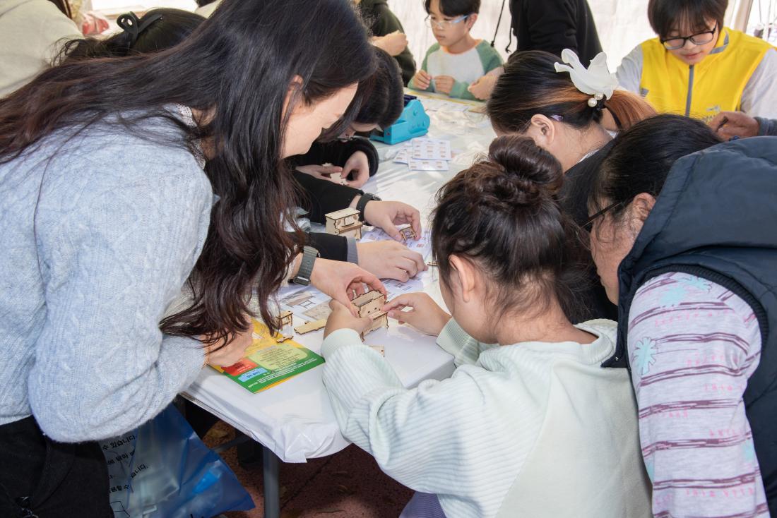 20251115_제4회 머드레 즐겁제_31.jpg