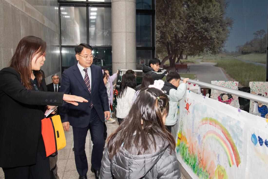 20251117_꿈의 스튜디오 금정 '조물조물 꾸꾸꾸' 결과 발표회_11.jpg