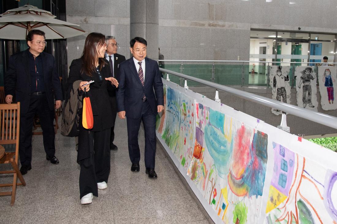 20251117_꿈의 스튜디오 금정 '조물조물 꾸꾸꾸' 결과 발표회_12.jpg