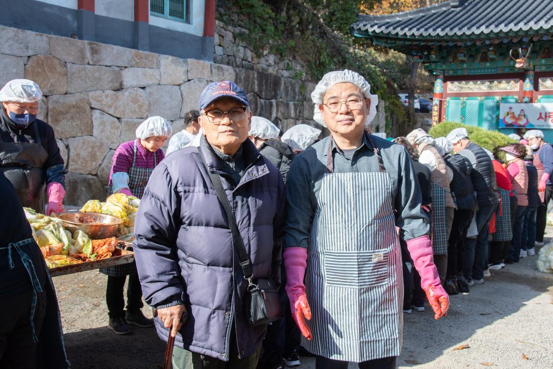 20251130_성불사, 사랑의 김장나눔 행사_14.jpg