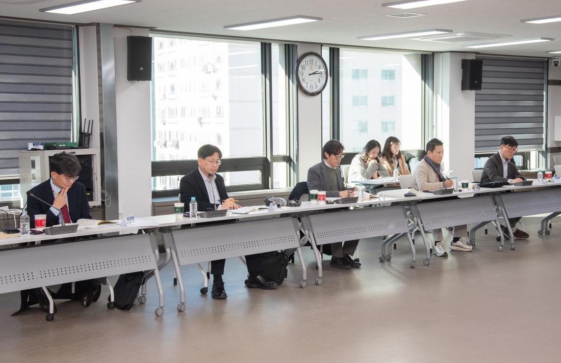 20251209_2025년 구청장 공약이행평가단 회의_22.jpg