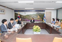 20250828_소상공인 지원 관련 부산 신용보증재단과의 간담회_1.jpg